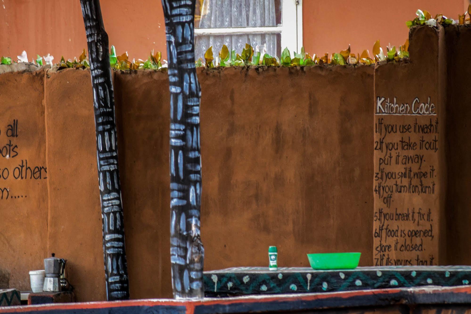 Zinga Backpackers Livingstone Exterior foto